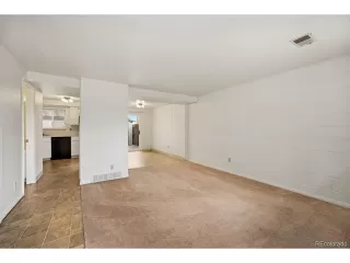 Photo #3: 3032865 Listing