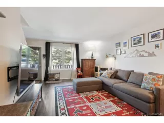 Photo #5: 3035284 Listing