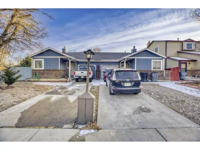 MLS: 3050528 Condo For Sale