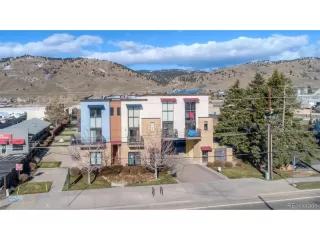 Photo #2: 3056039 Listing 