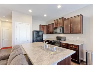 Photo #4: 3094629 Listing