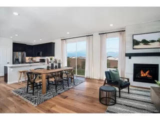 Photo #4: 3094917 Listing