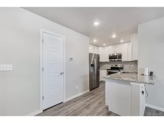 Photo #6: 3110073 Listing