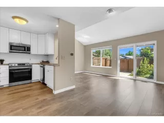 Photo #2: 3119374 Listing