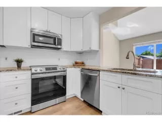 Photo #4: 3119374 Listing