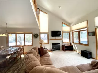 Photo #5: 3129505 Listing