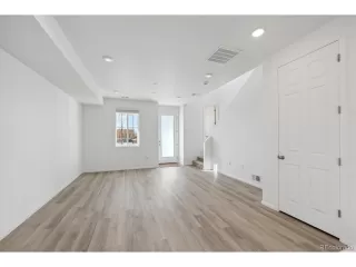 Photo #3: 3137108 Listing