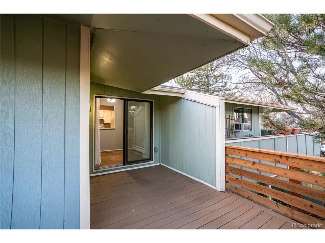 MLS: 3157651 Condo For Sale