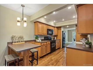 Photo #4: 3173761 Listing