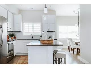 Photo #4: 3176578 Listing