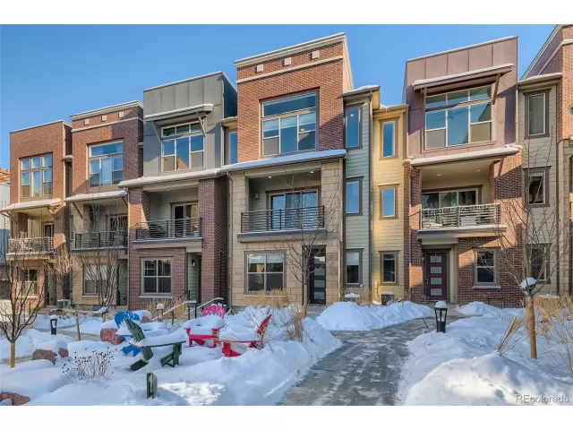 MLS: 3180587 Condo For Sale