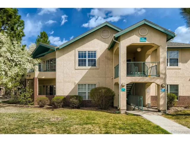 MLS: 3185961 Condo For Sale