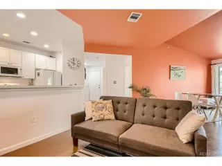 Photo #4: 3185961 Listing