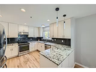 Photo #5: 3190866 Listing