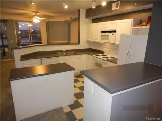 Photo #3: 3201673 Listing