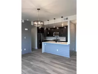 Photo #2: 3211366 Listing 