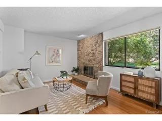 Photo #4: 3219396 Listing