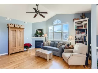 Photo #5: 3226885 Listing