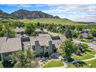 Photo #1: 3244399 Listing