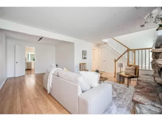 Photo #5: 3244399 Listing