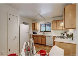 Photo #6: 3249633 Listing