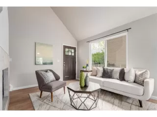 Photo #6: 3262109 Listing