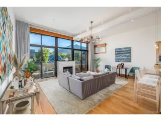 Photo #1: 3271421 Listing