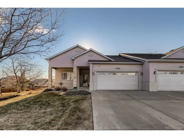 MLS: 3279217 Condo For Sale