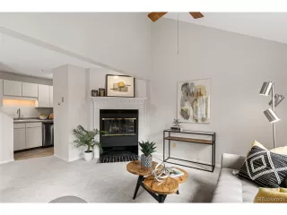 Photo #3: 3280154 Listing