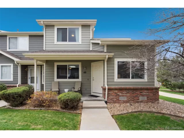 MLS: 3289776 Condo For Sale