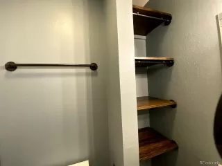 Photo #6: 3293381 Listing