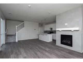 Photo #2: 3299399 Listing