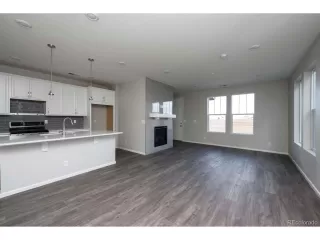 Photo #4: 3299399 Listing