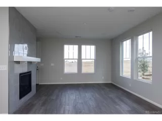 Photo #6: 3299399 Listing