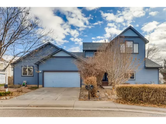 MLS: 3310127 Condo For Sale