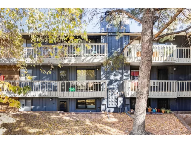 MLS: 3341388 Condo For Sale