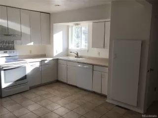 Photo #1: 3347489 Listing 