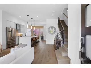 Photo #2: 3396353 Listing 