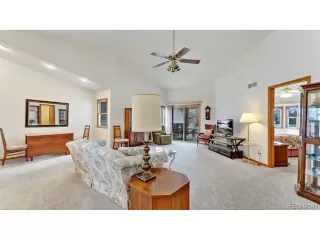 Photo #5: 3410545 Listing