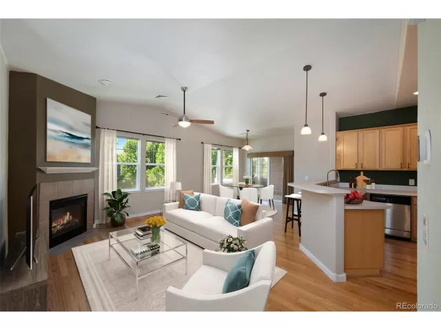 MLS: 3426520 Condo For Sale