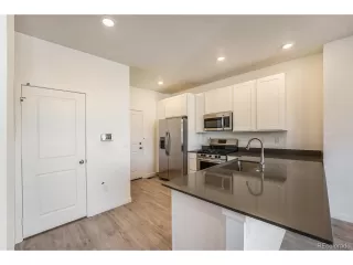 Photo #6: 3451426 Listing