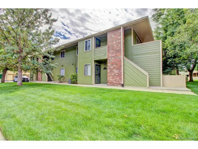 MLS: 3460808 Condo For Sale