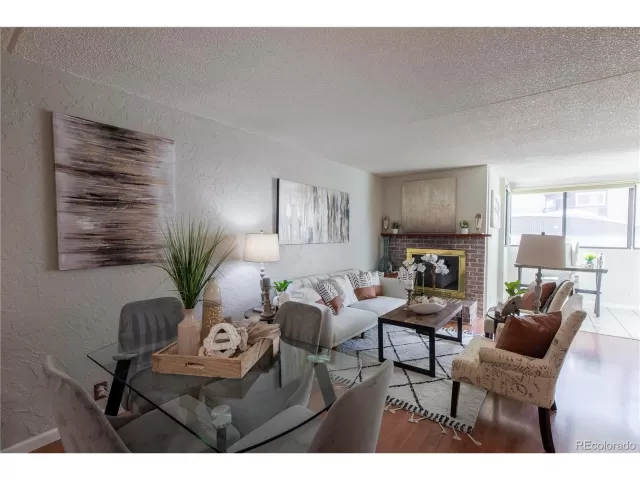 MLS: 3462474 Condo For Sale