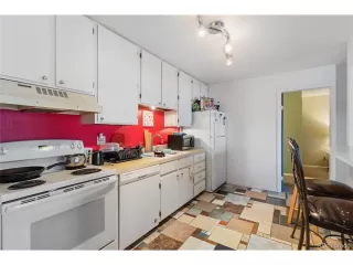 Photo #5: 3481635 Listing