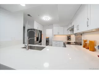 Photo #6: 3500952 Listing