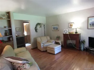 Photo #6: 3517353 Listing