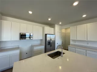 Photo #1: 3546012 Listing 