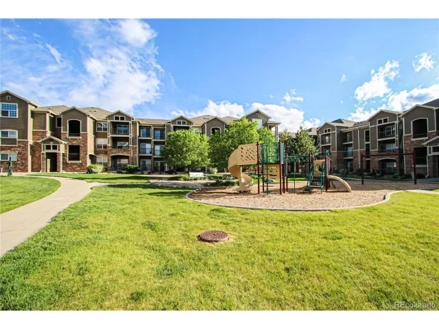 MLS: 3550317 Condo For Sale