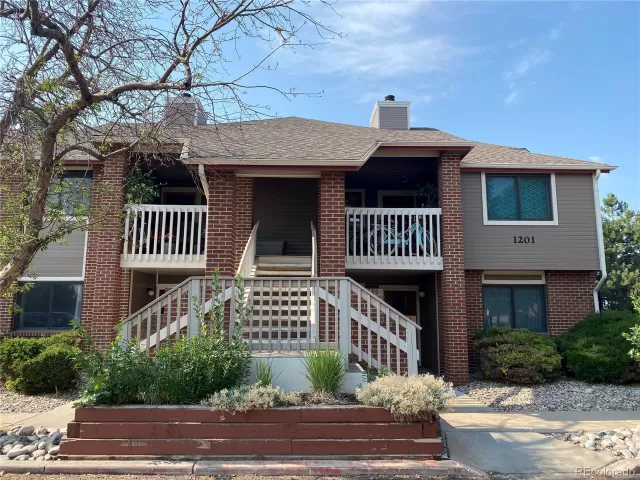 MLS: 3561466 Condo For Sale