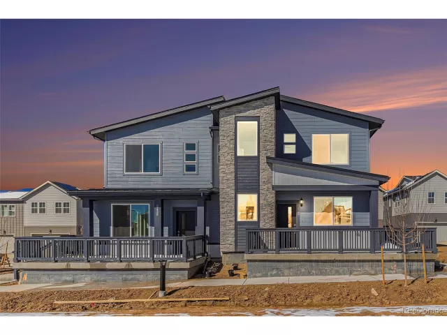 MLS: 3567889 Condo For Sale